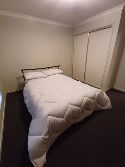 A Beautiful And Spacious Home - Tourism Search 3