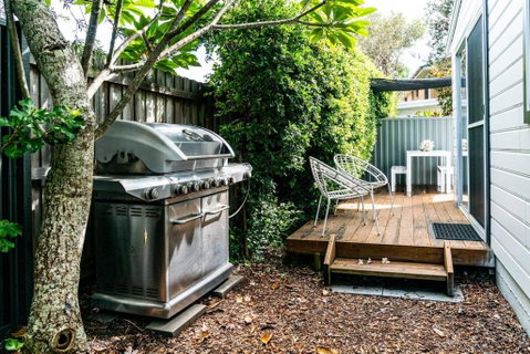 A Chic Coastal Hideaway At Toowoon Bay Beach - Tourism Search 4