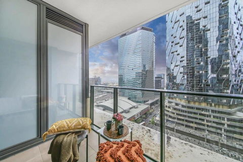 A Comfy & Stylish 2BR Apt Near Southern Cross - Tourism Search 3
