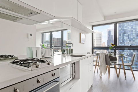 A Comfy & Stylish Apt Near Melbourne Central & QV - Tourism Search 2