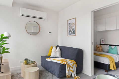 A Comfy & Stylish Apt Near Melbourne Central & QV - Tourism Search 4