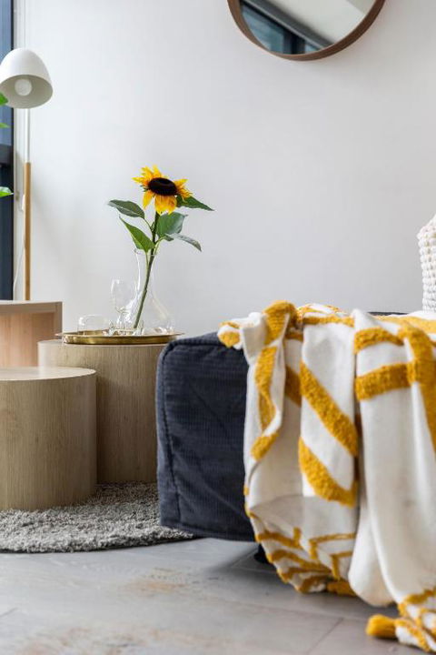 A Comfy & Stylish Apt Near Melbourne Central & QV - Tourism Search 3