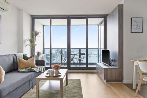 A Cozy 2BR Apt With Harbour Views FREE Parking - Tourism Search 2