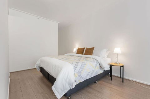 A Cozy & Modern Studio Right Next To Darling Harbour - Tourism Search 1