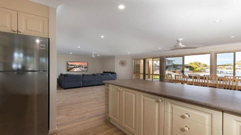 A Mariners Cove Yamba - Tourism Search 4