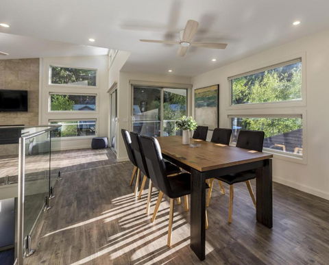 A Pear Tree Loft - Tourism Search 0