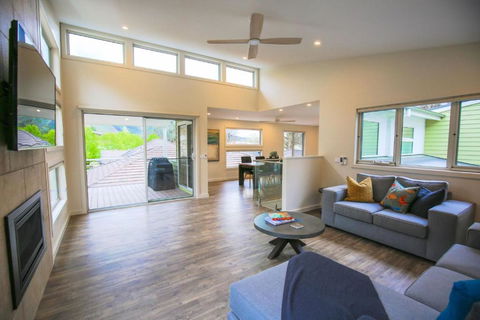 A Pear Tree Loft - Tourism Search 4