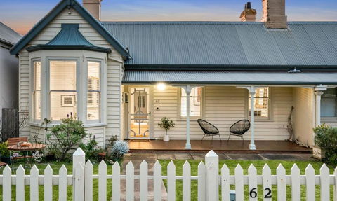 A Sea Pilots Cottage - Tourism Search 0
