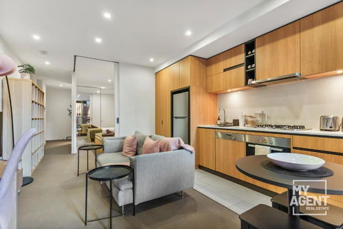 A South Yarra Charm! - Tourism Search 1