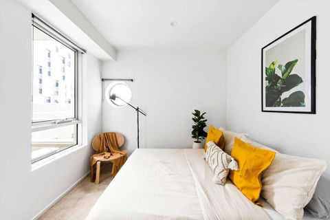 A Stylish 2BR Apt Next To Vic Market FREE Parking - Tourism Search 0
