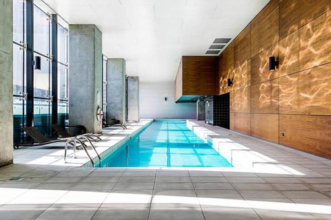 A Stylish CBD Studio Right Next To Southern Cross - Tourism Search 2