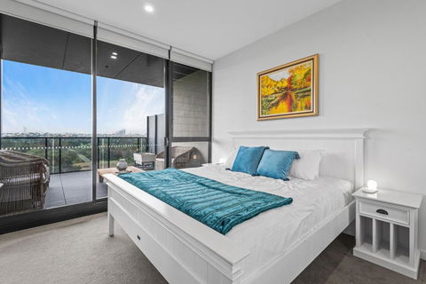 A Taste Of Paradise In Inner City Suburbia - Tourism Search 1