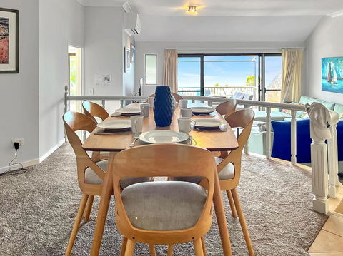 A Yachtsmans Rest Unit 3 37 Victoria Parade - Tourism Search 3