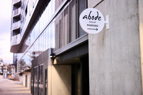 Abode Phillip - Tourism Search 2