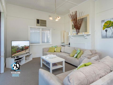 Absolute Beachfront 3BR 2BA Home W/ Beach Track - Tourism Search 2