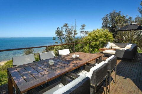 Absolute Beachfront - Tourism Search 4