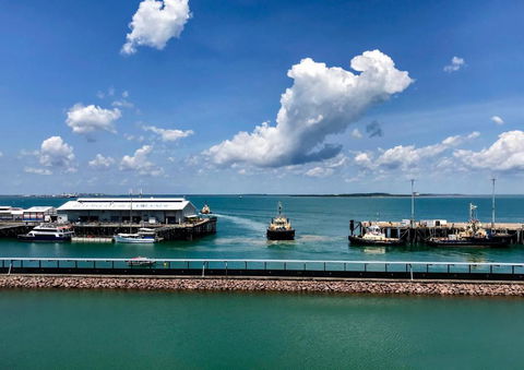 Absolute Waterfront - Tropical Oasis Over The Water - Tourism Search 0
