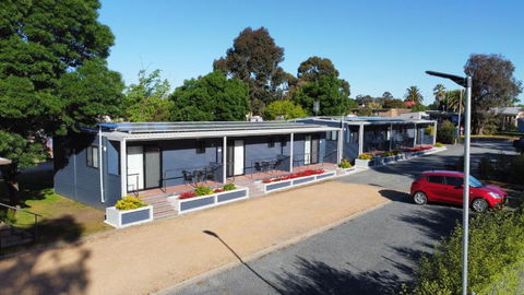 Acacia Caravan Park & Holiday Units - Tourism Search 0