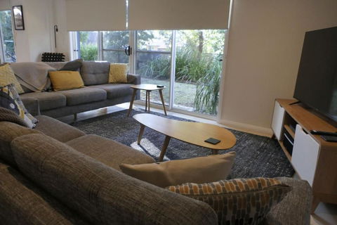 Acacia On Orion By Jervis Bay Rentals - Tourism Search 3