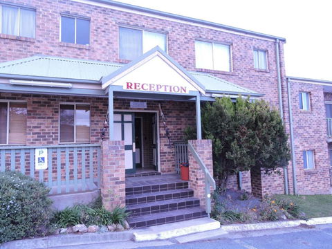 Acacia Snowy Motel - Tourism Search 4