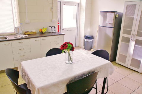 Accommodation @ Isa - Tourism Search 4