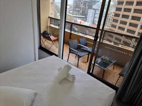 Accommodation Sydney City Centre 1 Bedroom Apartment With Balcony - Tourism Search 4