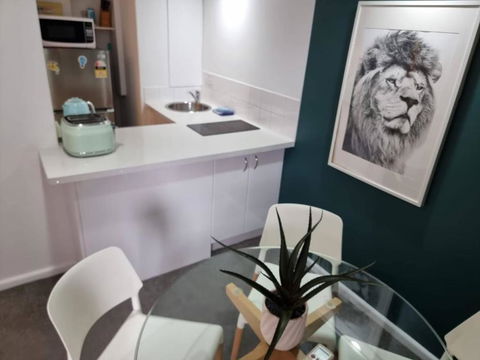 Accommodation Sydney City Centre 1 Bedroom Apartment With Balcony - Tourism Search 2