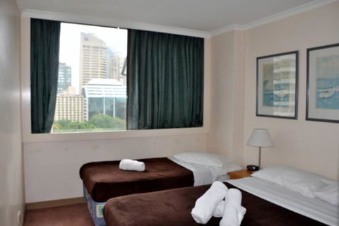 Accommodation Sydney: Hyde Park View 2 Bedroom 1 Bathroom Pet Friendly Apartment - Tourism Search 0