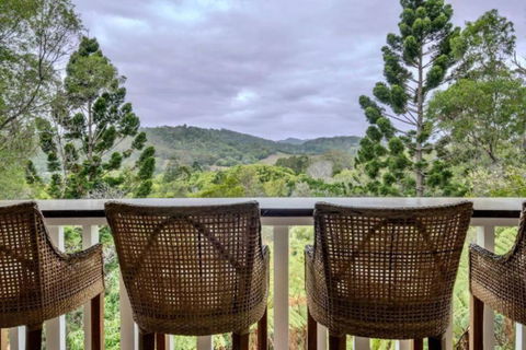 Acreage Near Currumbin Beach - Tourism Search 0