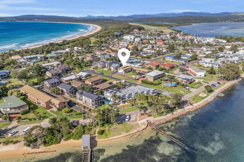 Admirals Lodge - Tourism Search 1