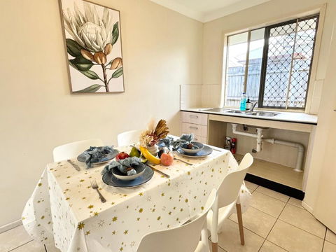 Affordable 3-Bedroom Grannyflat In Coopers Plains - Tourism Search 2