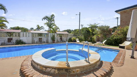 Affordable, Pool, Spa, Beach, Bbq, Sleeps 4 - Tourism Search 2