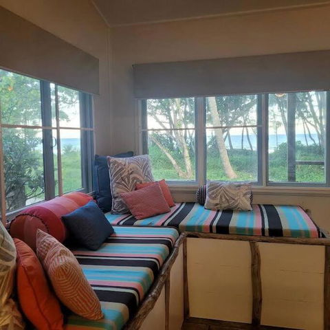 Absolute Beachfront Cottage - Tourism Search 3