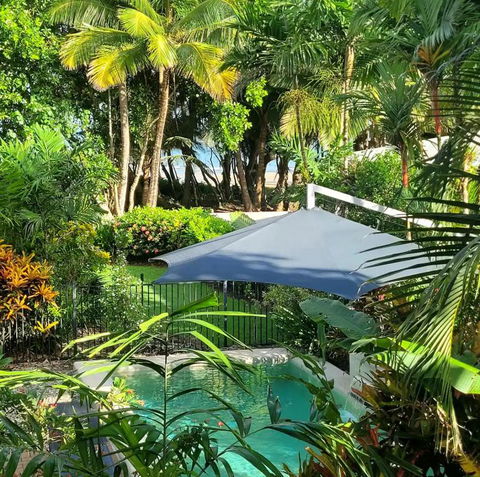 Absolute Beachfront Cottage - Tourism Search 1