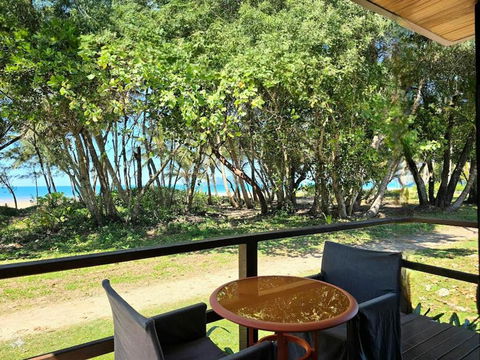Absolute Beachfront Cottage - Tourism Search 0