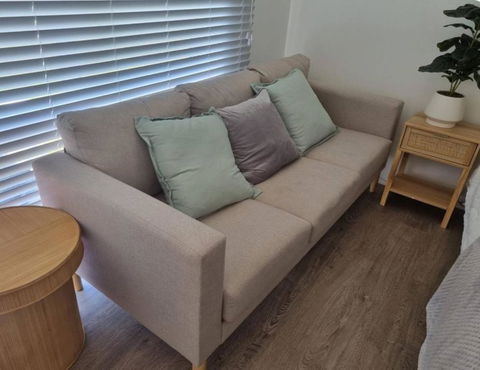 A Comfortable And Quiet 2bedroom House And A 1bedroom Bungalow - Tourism Search 4