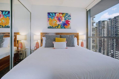 Above Brisbane King Suite With Rooftop Pool Deck - Tourism Search 1