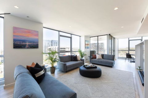 Accommodate Canberra - Metropolitan 70 - Tourism Search 0