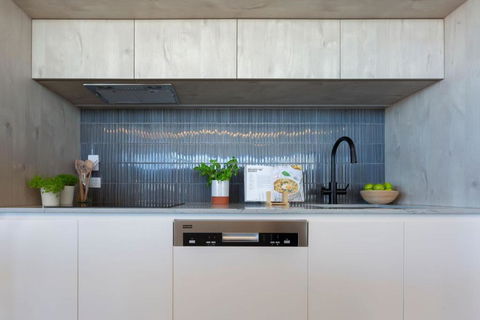 Accommodate Canberra - Metropolitan 70 - Tourism Search 4