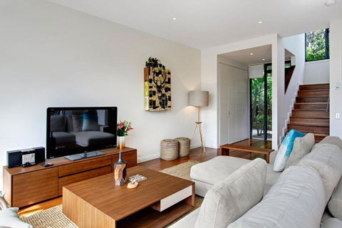 A Perfect Stay - Ocean View At Kiah - Tourism Search 4