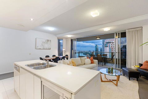 AAB Apartments Skyline - Tourism Search 1