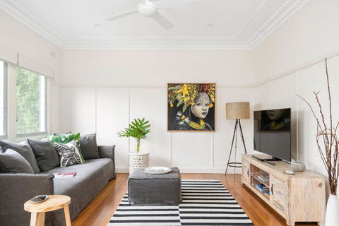 A Perfect Stay - The White Rabbit - Tourism Search 2