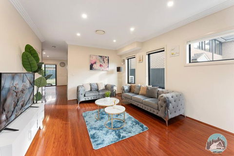 Aircabin - Carlingford - Sydney - 4 Beds House - Tourism Search 0