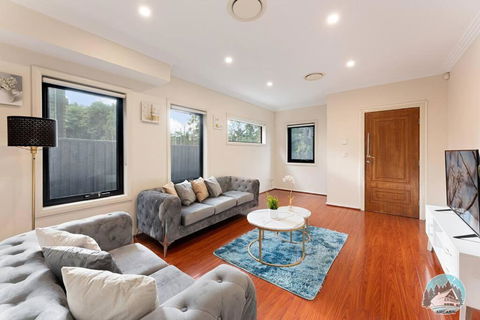Aircabin - Carlingford - Sydney - 4 Beds House - Tourism Search 2