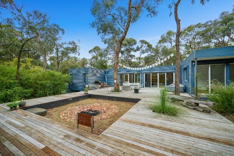 Aireys Bush Retreat - Tourism Search 0