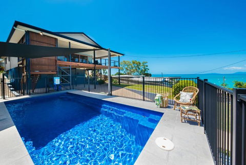 Airlie Oasis - Tourism Search 2
