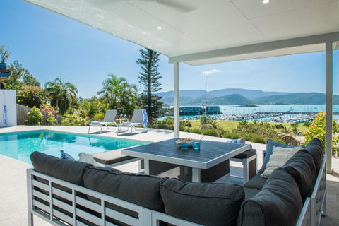 Airlie On Airlie - Tourism Search 4