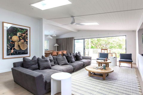AL Sole - 4 Bedrooms - Pool - Location - Tourism Search 0