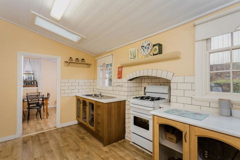 Albany Historic Cottage By The BnB Collection - Tourism Search 2