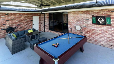 Albury Oasis - Tourism Search 4